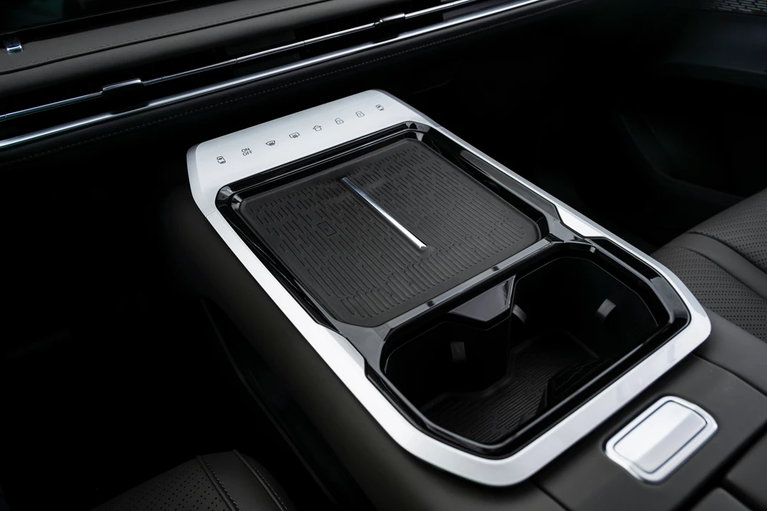 1704579-Maxus-Mifa 7-2024-07.jpg