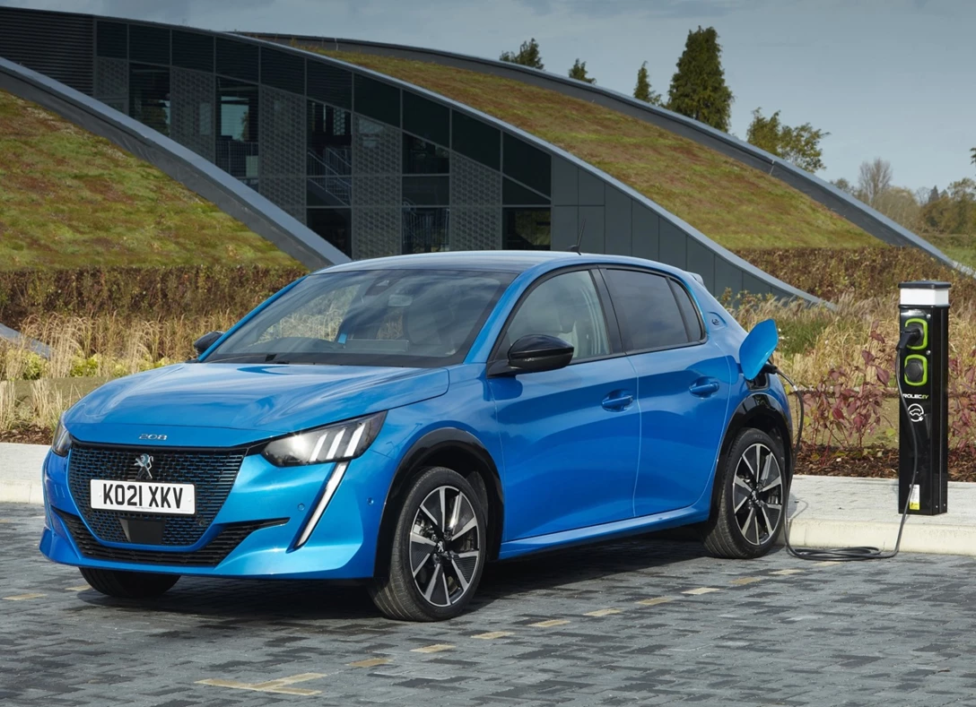 1651954-Peugeot-208-2021-10.jpg