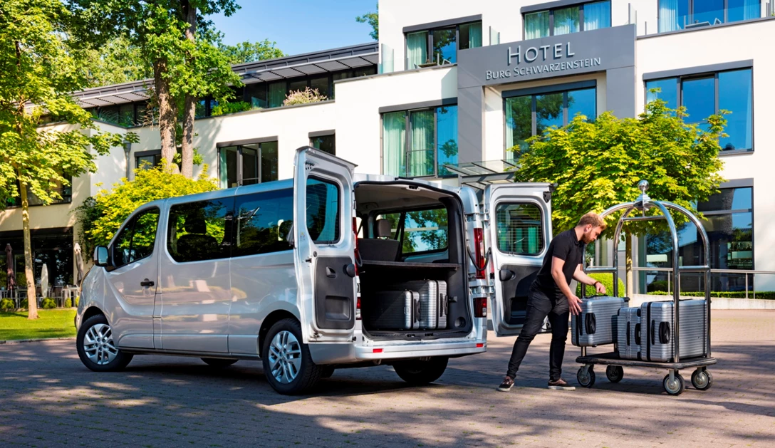 1601720-Opel Vivaro 7.jpg