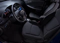 1641035-Hyundai-Accent-2016-05.jpg