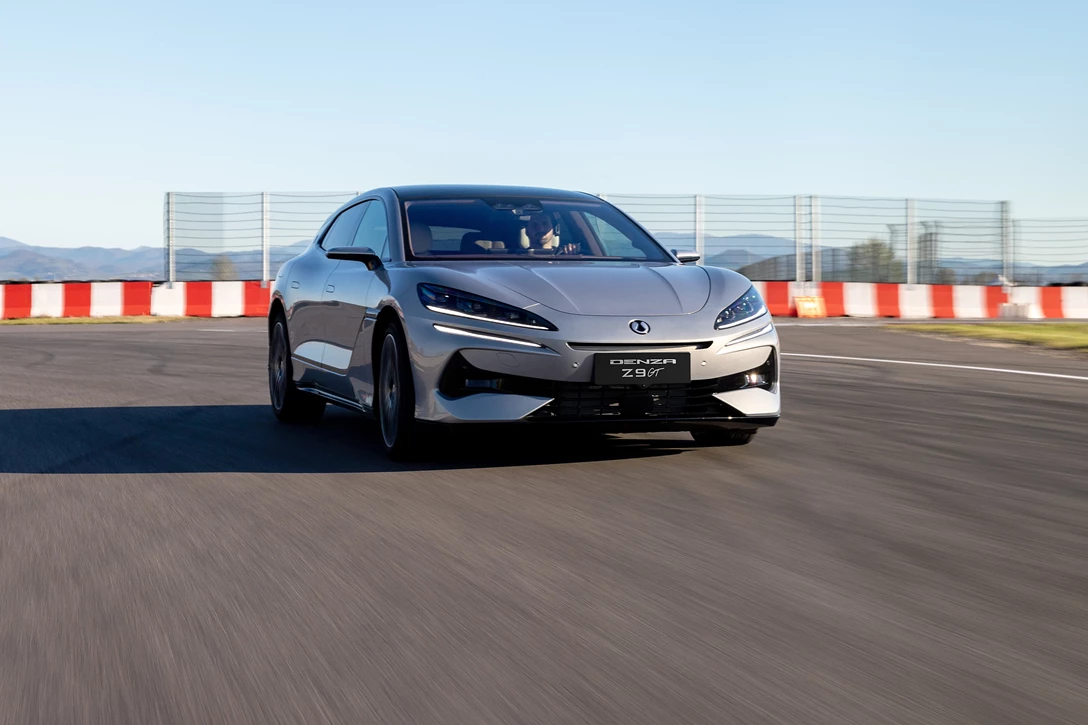 01_DYNAMIC 03-min.jpg