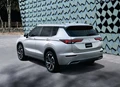 1647092-Mitsubishi-Outlander-2021-new-04.jpg