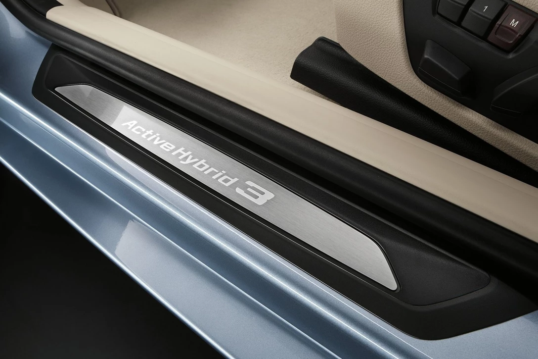 ב.מ.וו סדרה 3 2011