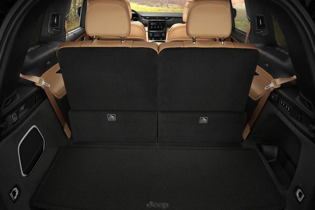 1638608-ג'יפ גרנד צ'ירוקי L  נחשף 2021 - 14.jpeg