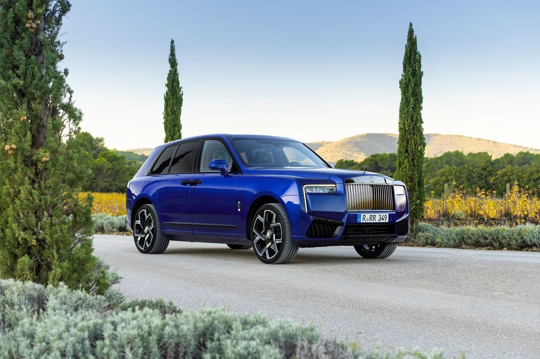 5 Rolls-Royce Black Badge Cullinan Series II.jpg