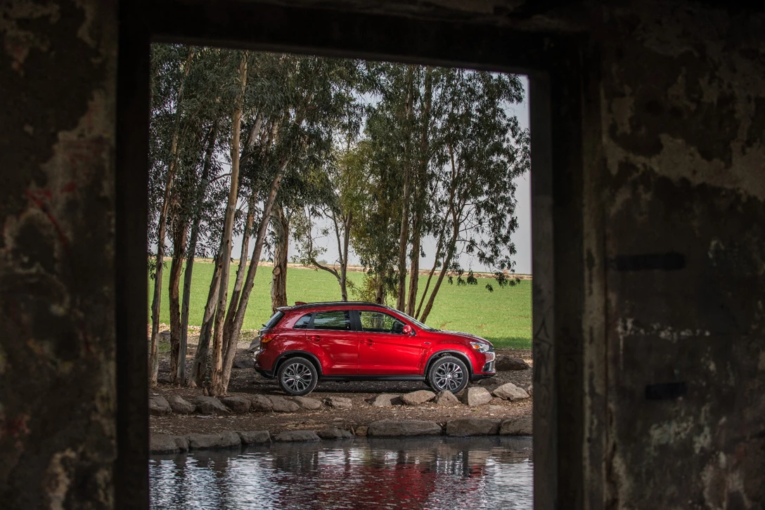 1591596-מיצובישי ASX (2).JPG