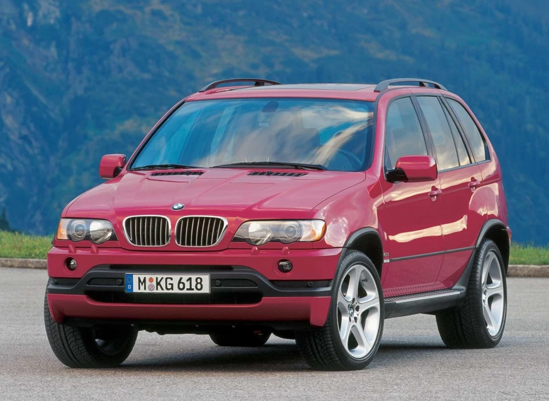 1604480-BMW-X5_4.6is-2000-2005-4.jpg