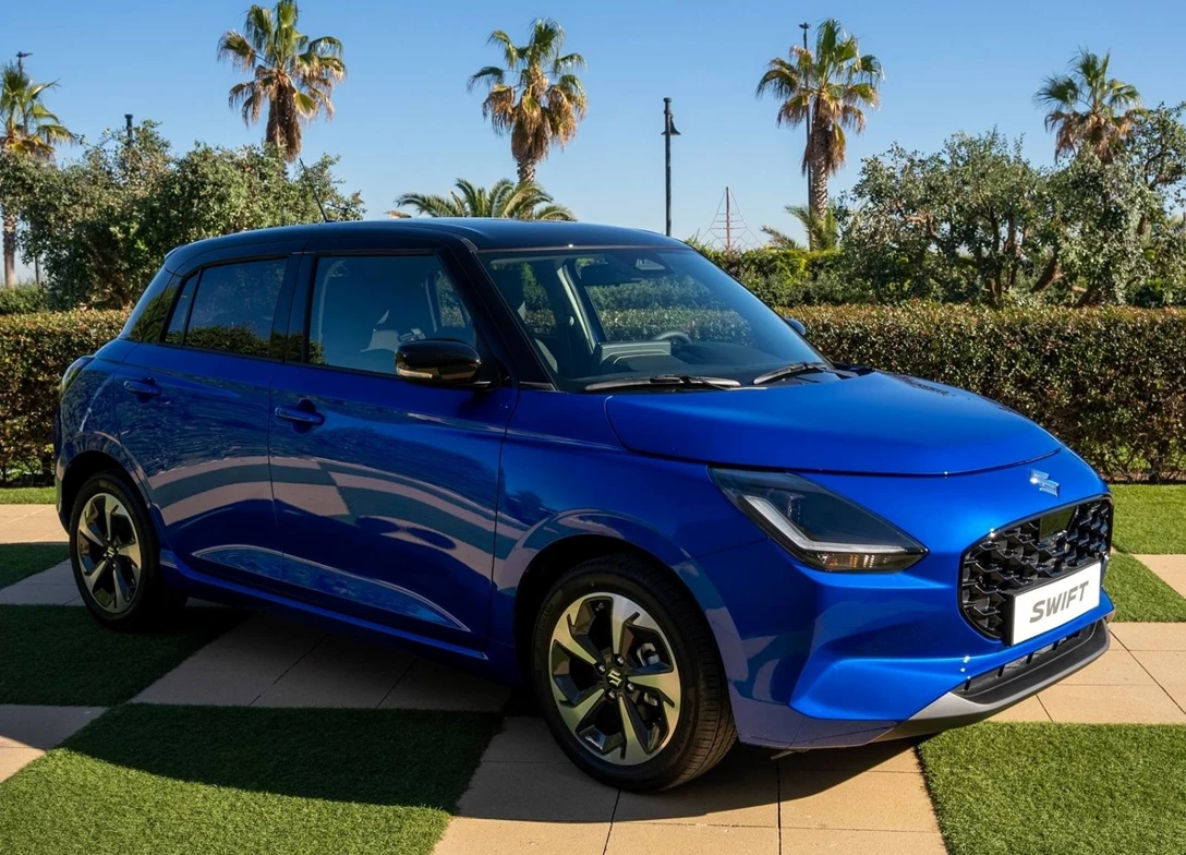 1708066-Suzuki-Swift-2025 (2).jpg