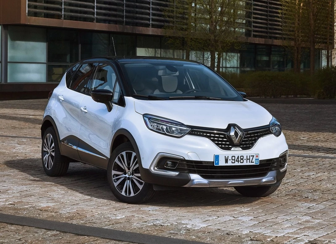 1643814-Renault-Captur-2020-10.jpg
