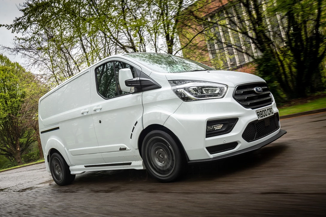 1595203-MS-RT Transit Custom-80.jpg