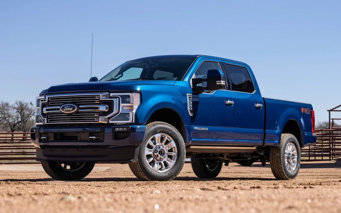 1684245-Ford-F-Series_Super_Duty-2023-04.jpg