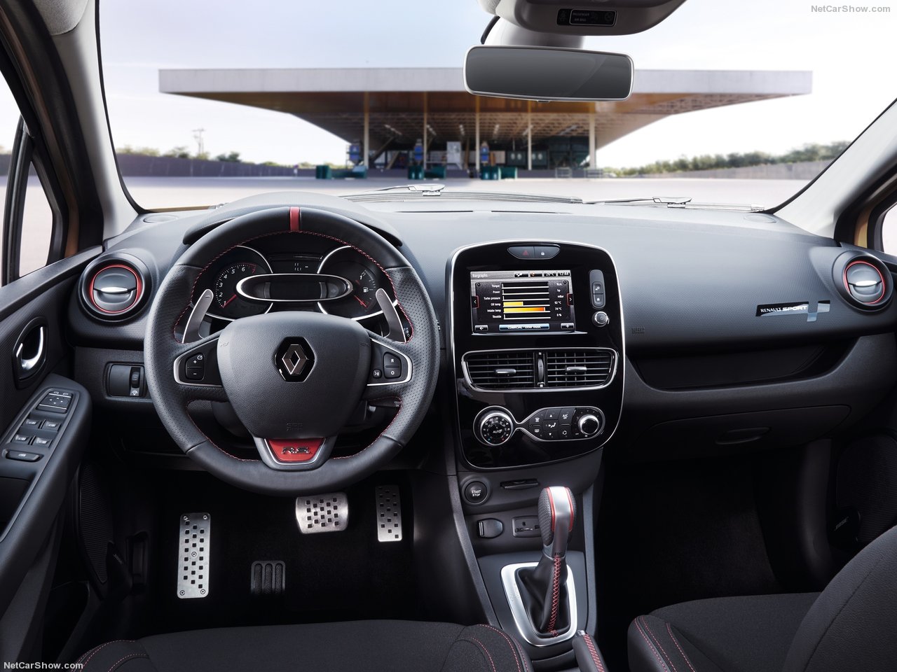 1584346-Renault-Clio_RS 2.jpg