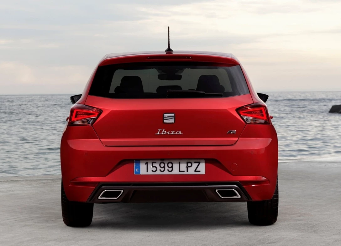 1674102-Seat-Ibiza-2023-05.jpg