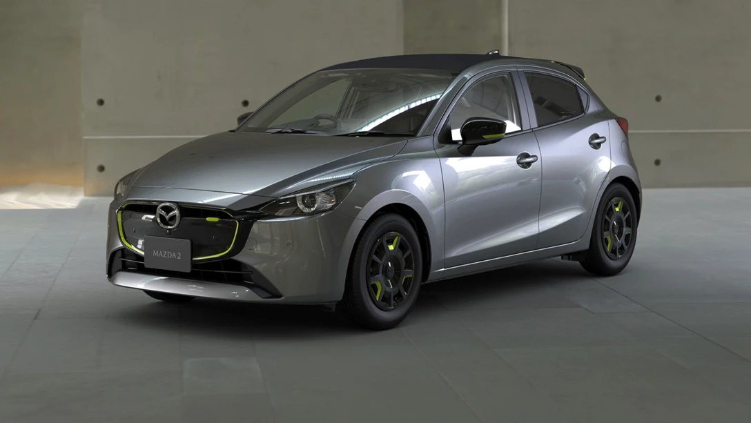 1688288-2024-mazda-2-hatch-japan-01-min.jpg