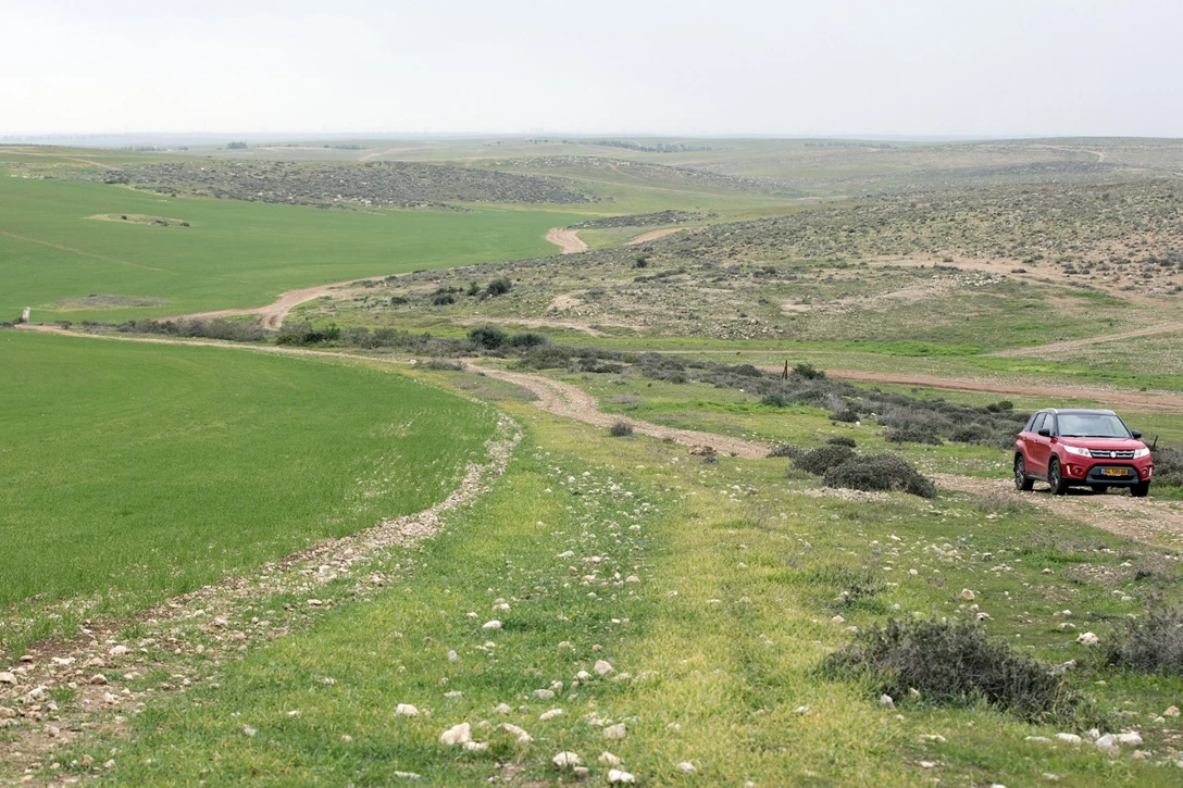 1615698-עיקרית כפולה 2.jpg