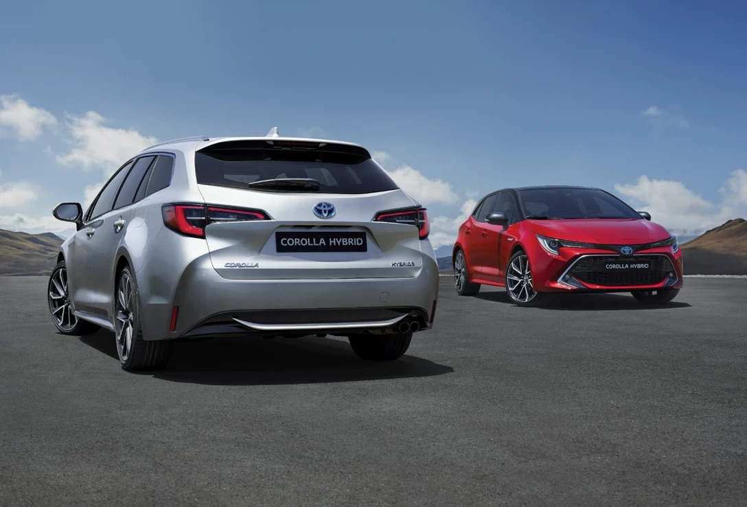 1638560-Toyota-Corolla-2021-02.jpg