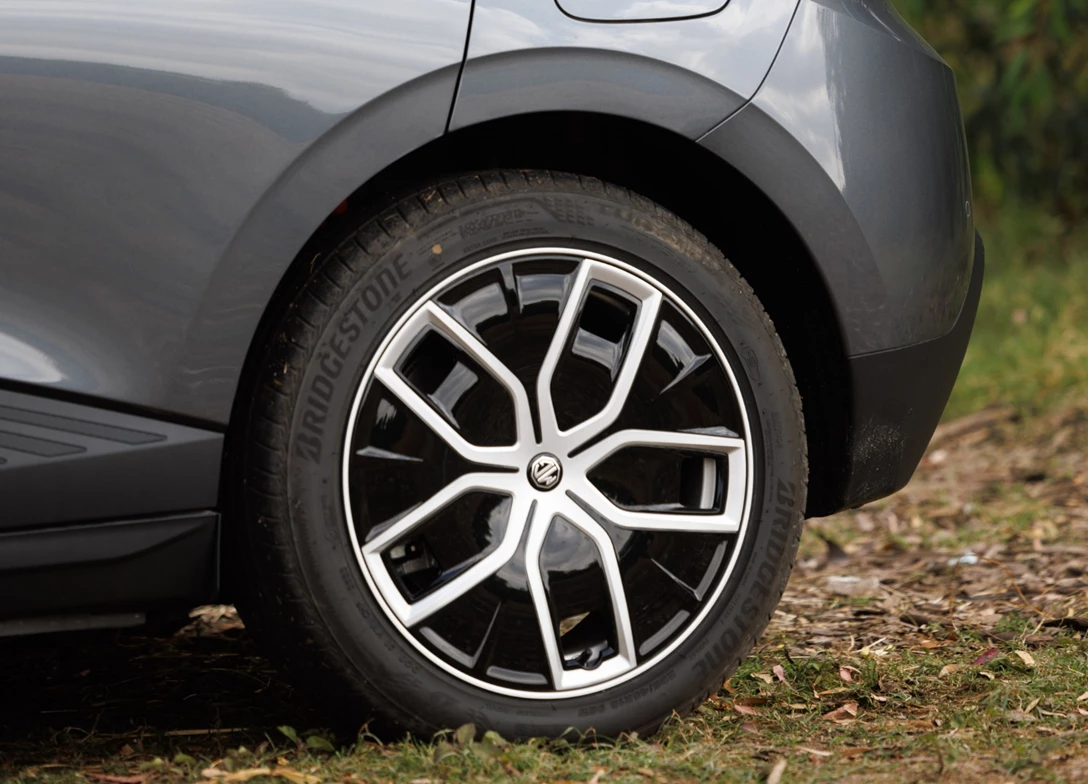 1696928-MG-4_X Range-2024-03-RT.jpg