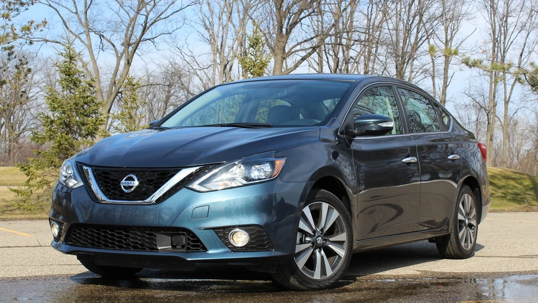 1644914-nissan-sentra-2019-10.jpg