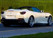 1599862-Ferrari-Portofino 2.jpg