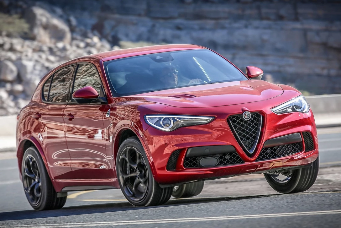 1606804-אלפא רומיאו סטלביו מבחן השקה (6).jpg