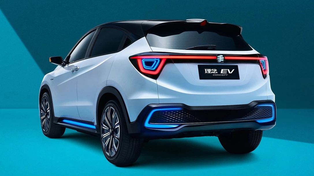 1594806-Honda-Everus_EV_Concept-2018-1600-02.jpg