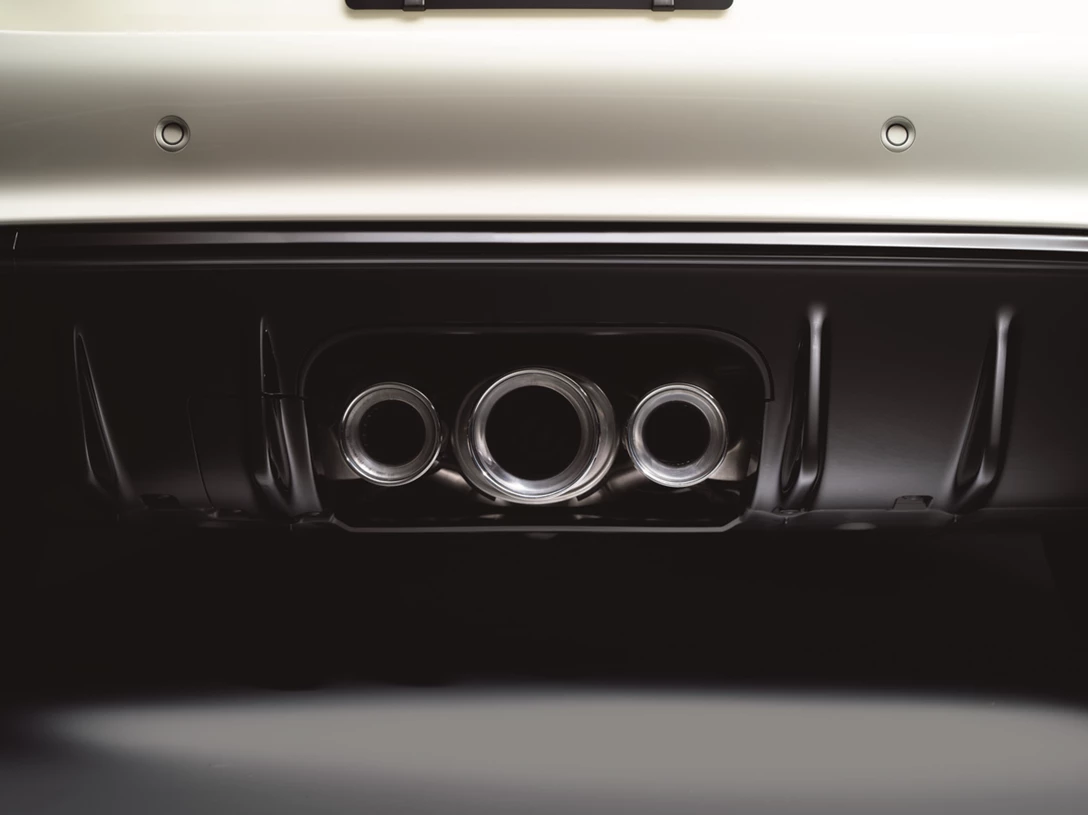 1663684-07 2023 Honda Civic Type R.jpg