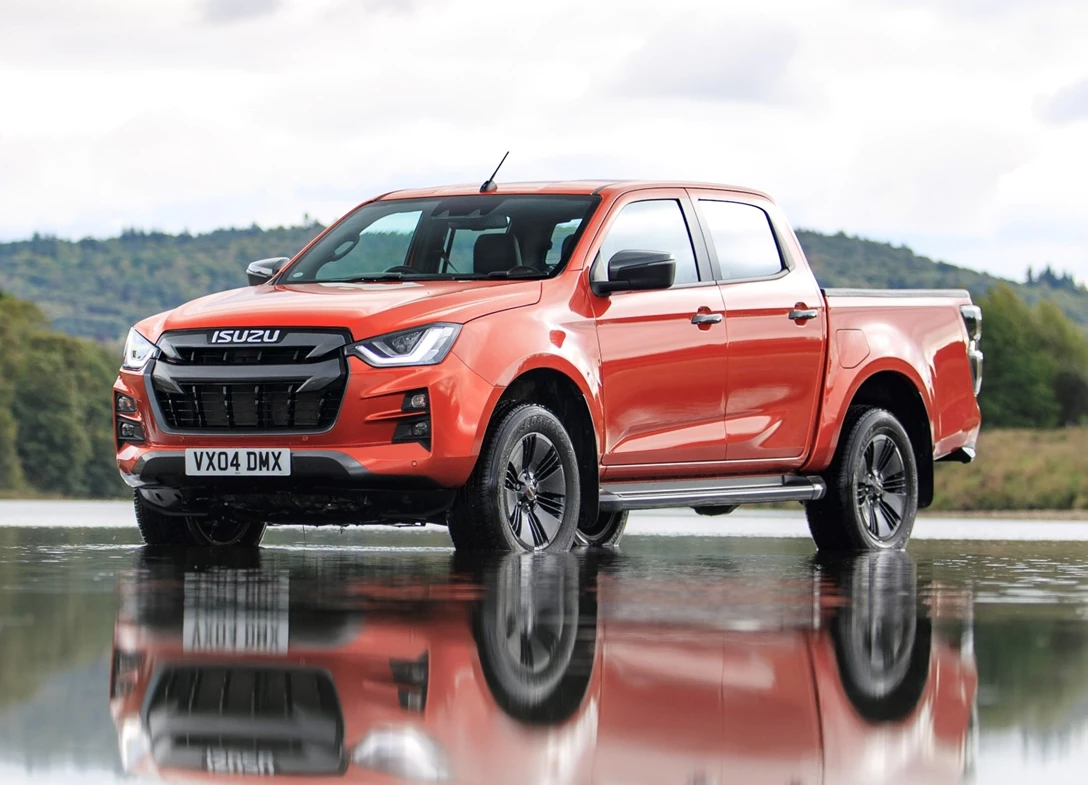 1698960-Isuzu-D-Max-2024-00.jpg