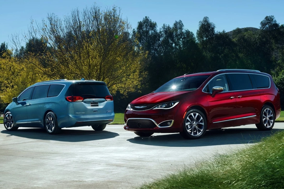 1600747-קרייזלר פאסיפיקה (7).jpg