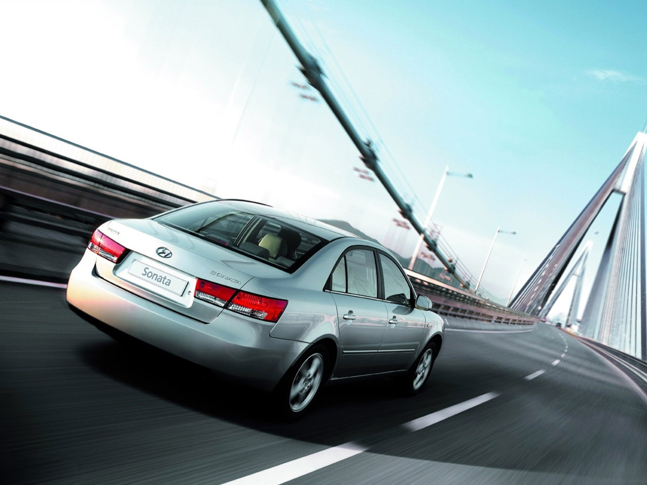 1593535-Hyundai-Sonata 4.jpg