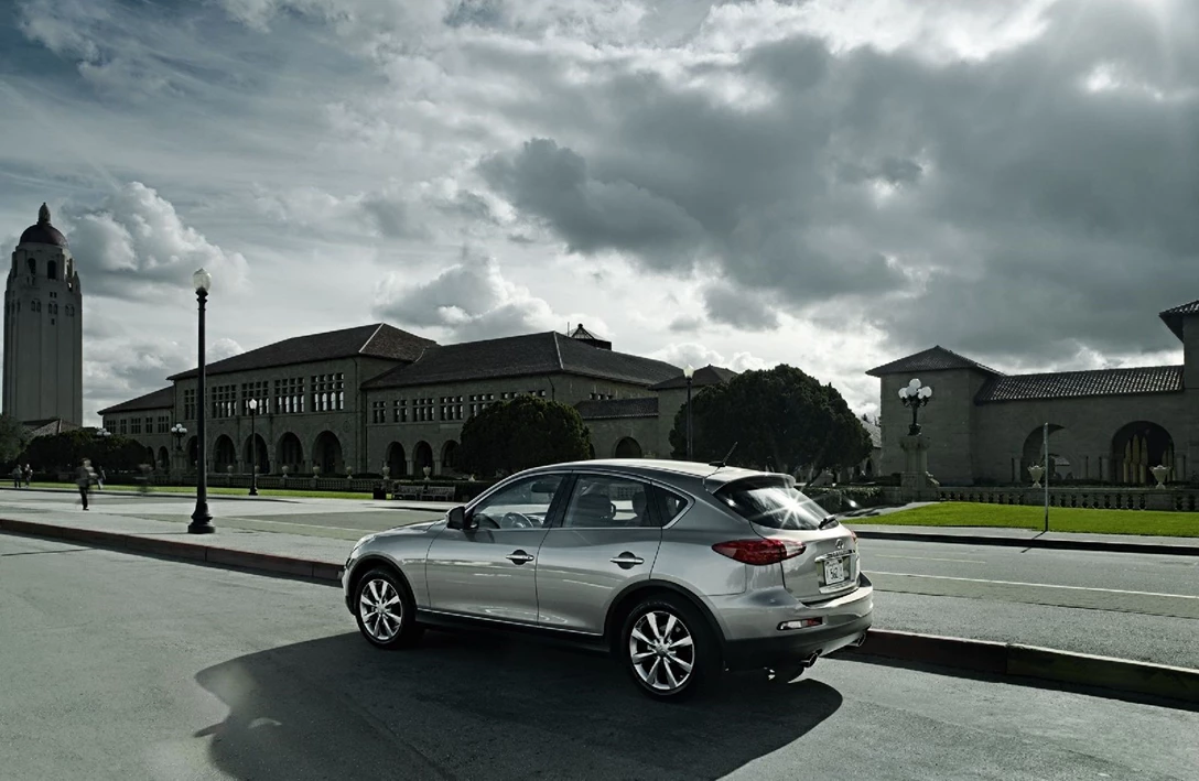 איניפיניטי EX  