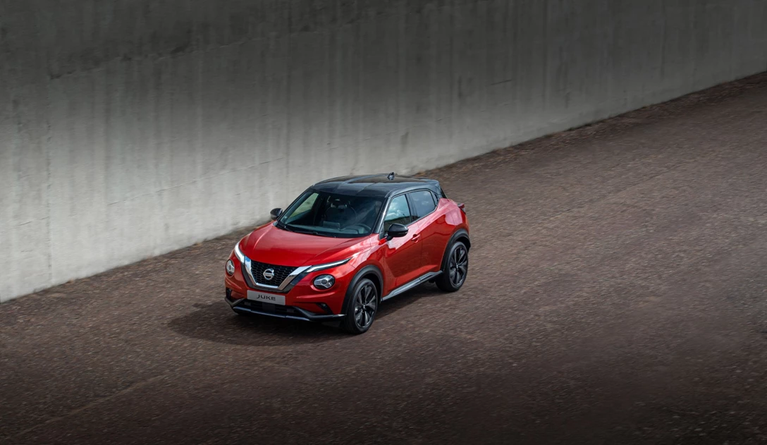 1621789-Sep. 3 - 6pm CET - New Nissan JUKE Unveil Dynamic Outdoor - 11.jpg