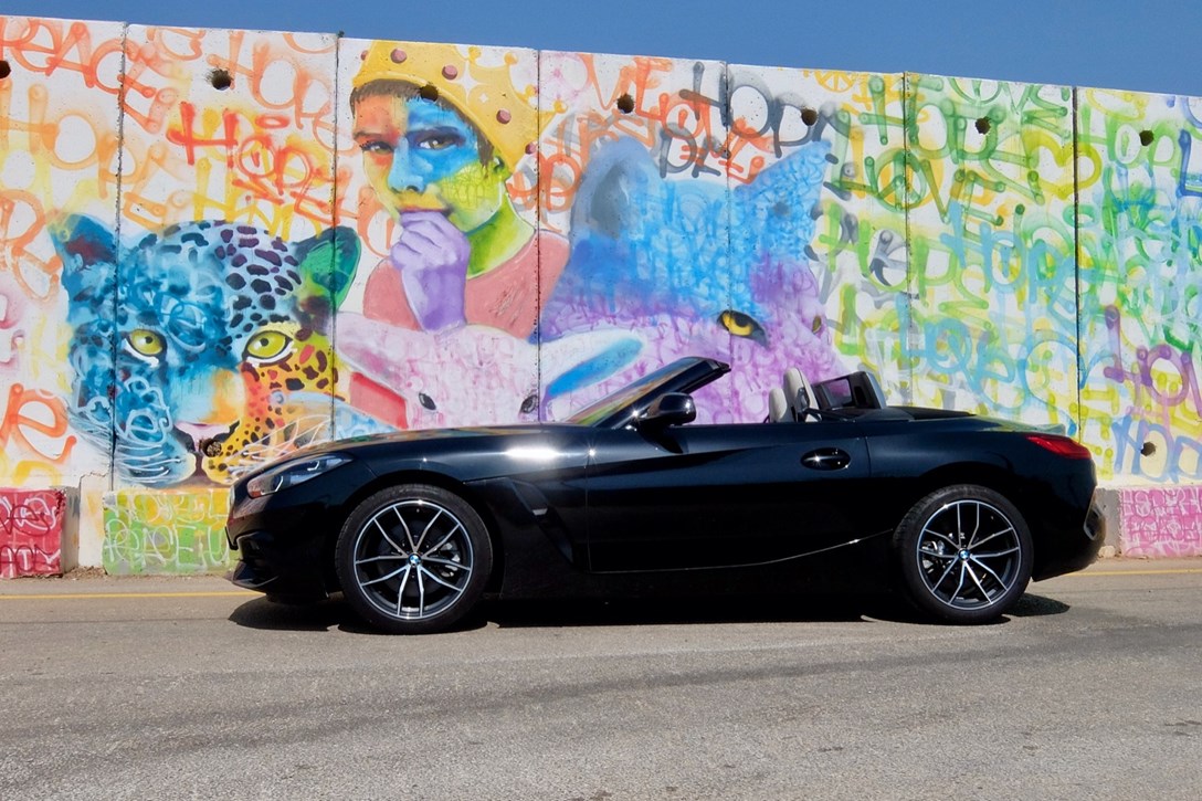 1636444-במוו Z4 - 3.jpeg