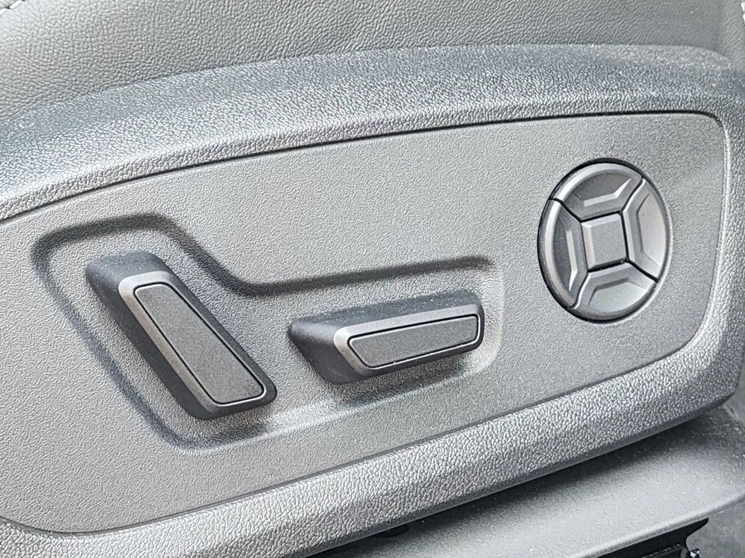 1702060-A3AUDI (30).jpg