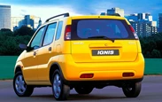 1606592-Suzuki-Ignis-2000-2004-03.jpg