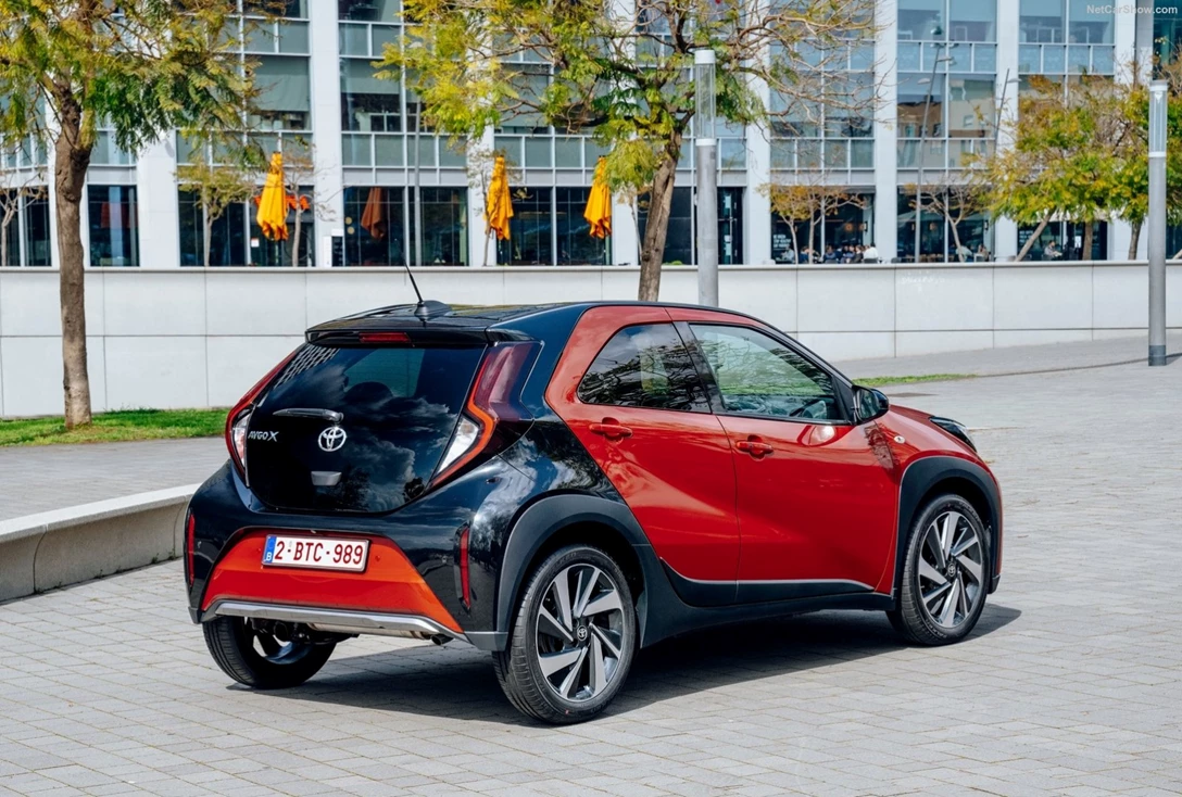 1674161-Toyota-Aygo-X-2023 - 03.jpg