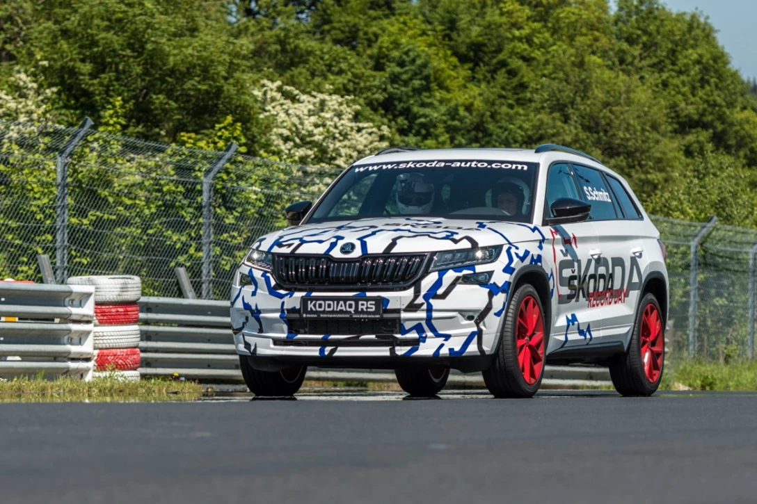 1597227-kodiaq-rs-skoda-record-nurburgring-race-car-masked.jpg