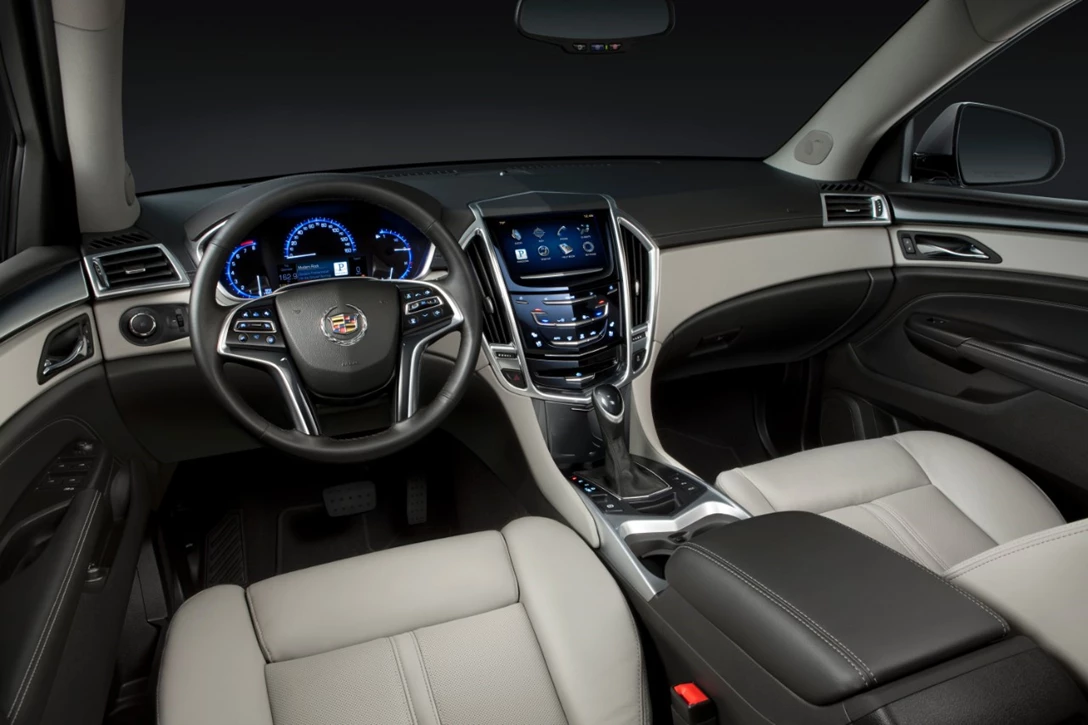 1687235-2016-Cadillac-SRX-004.jpg