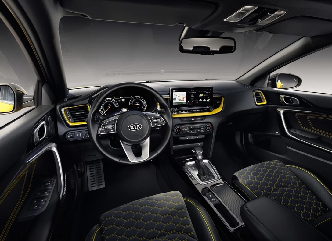 1642913-Kia-XCeed-2021-06.jpg