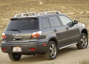 1599975-Mitsubishi-Outlander_SE-2006-1600-0e.jpg