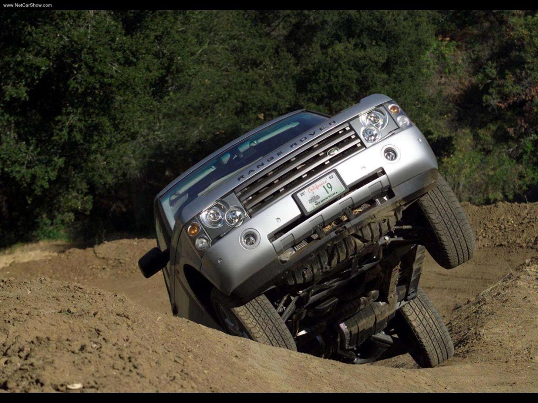 1593652-Land_Rover-Range_Rover 5.jpg