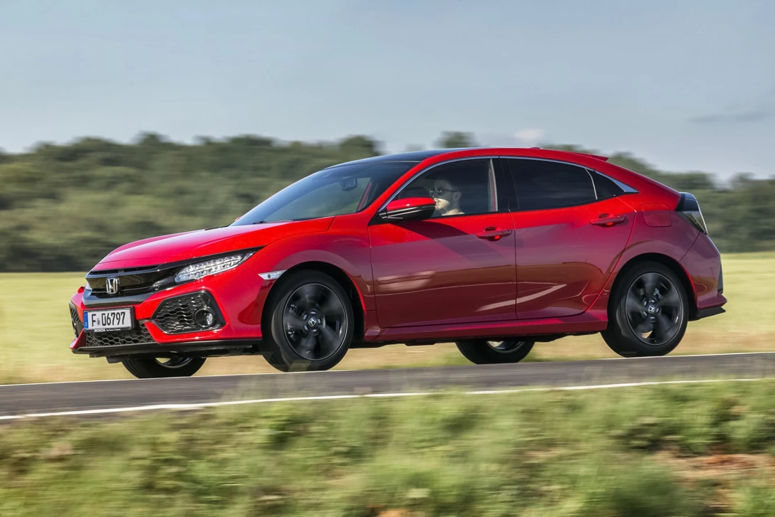 1599799-משפחתיות בטוחות (10).jpg