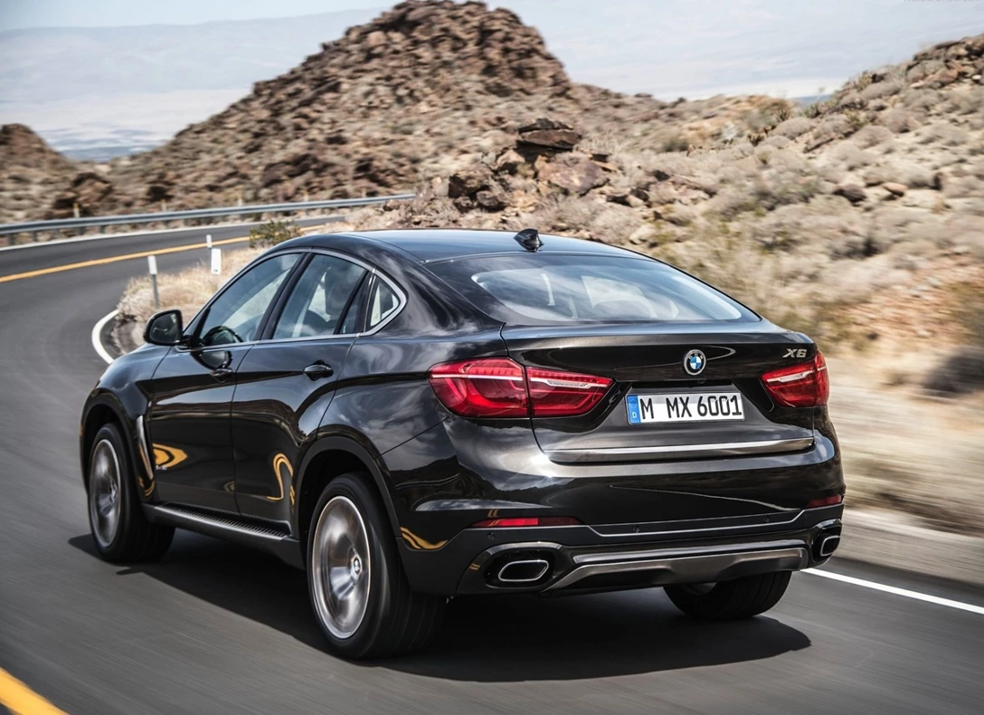 1651157-BMW-X6-2018-02.jpg