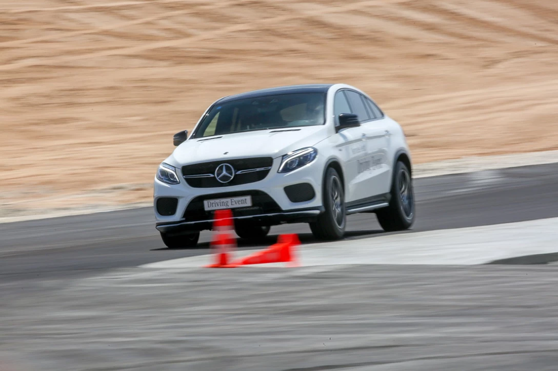 1595878-אירוע נהיגה מרצדס AMG מסלול שדה תימן 2018 (8).jpg