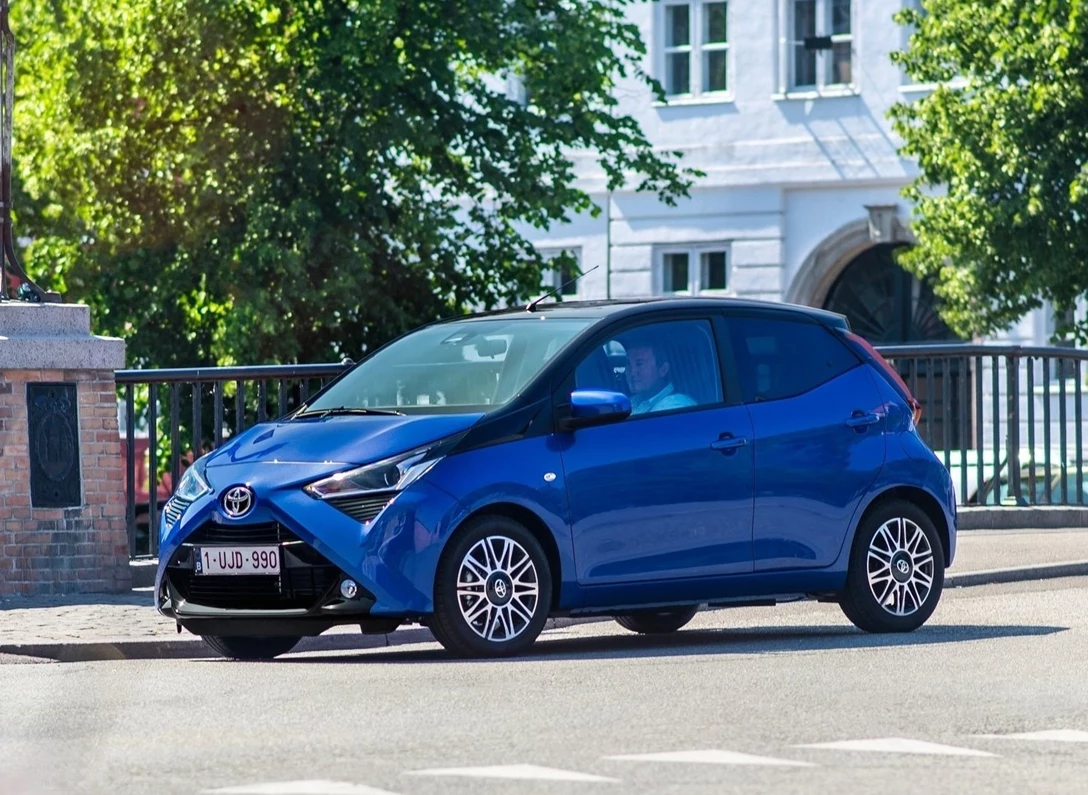 1648163-Toyota-Aygo-2021-04.jpg
