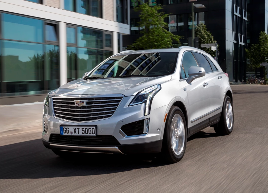 1688711-Cadillac-XT5-2021-04.jpg