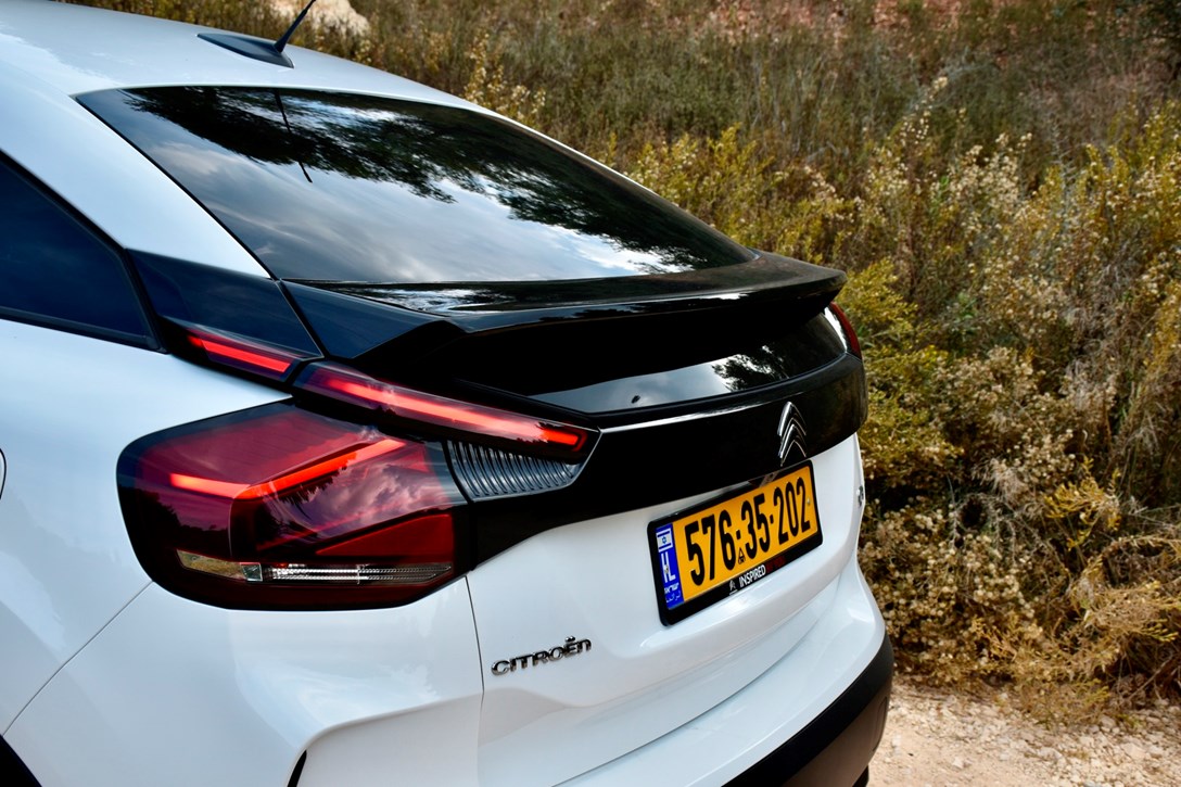 1655086-C4 D - 2.jpeg