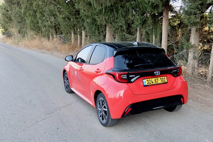 טויוטה יאריס