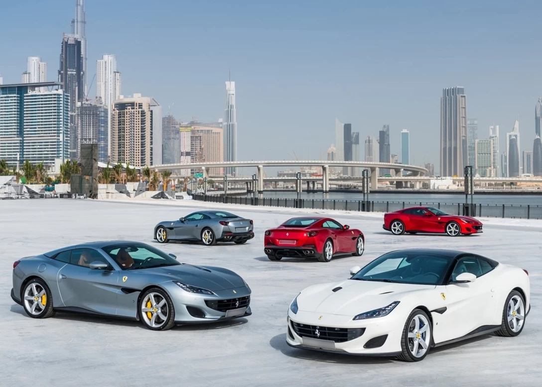 1599864-Ferrari-Portofino 7.jpg