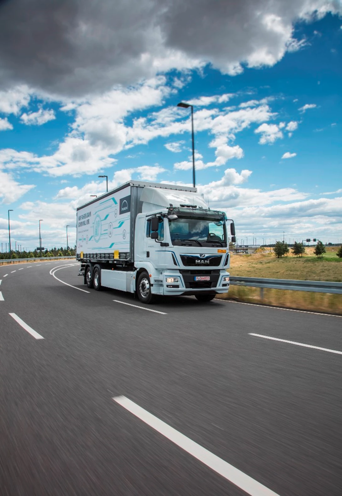 1598347-eTGM (4).jpg