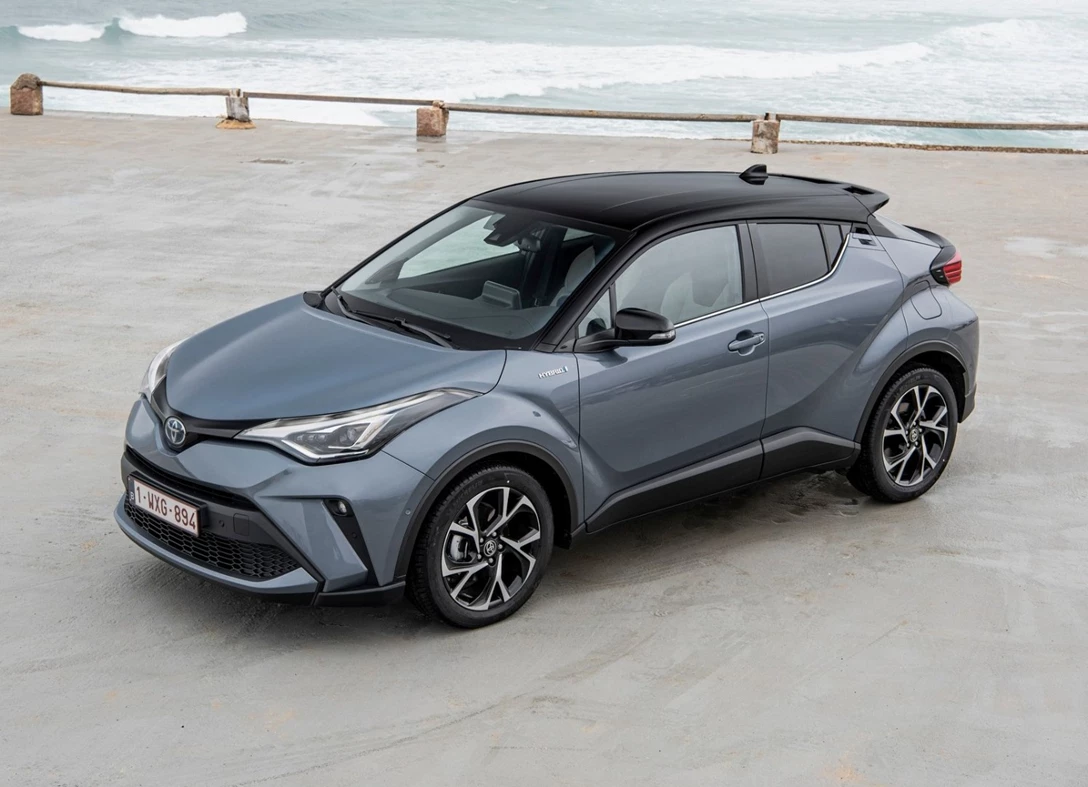 1663487-Toyota-C-HR-2022-01.jpg